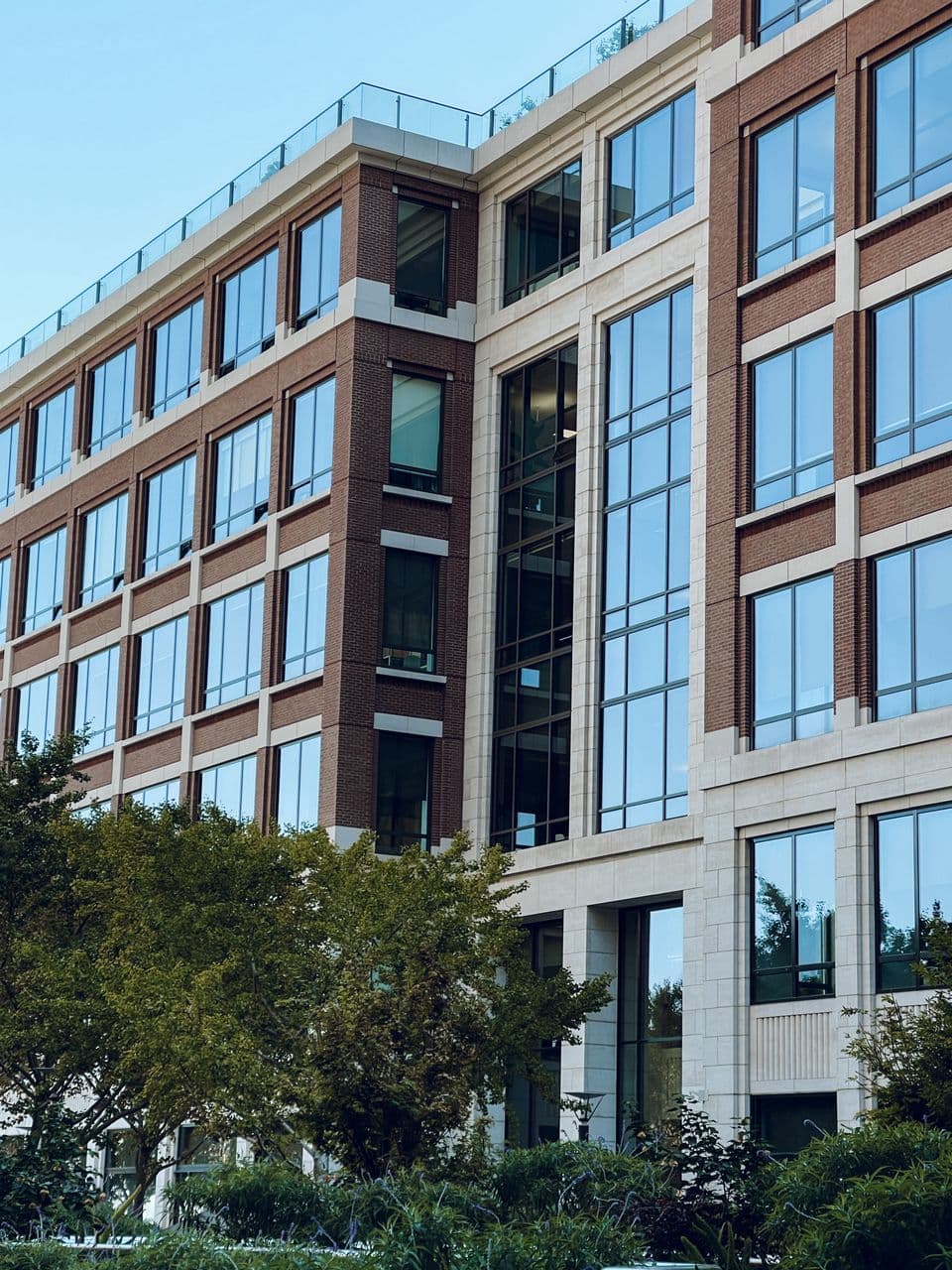 Commercial property landscape